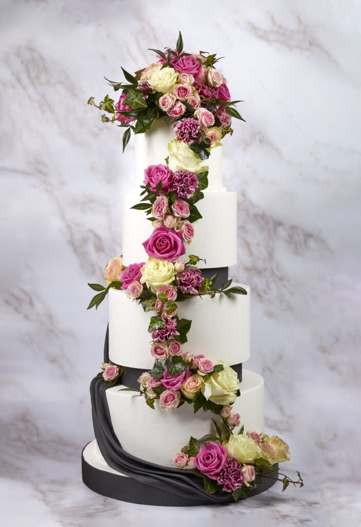 Banana and passion fruit cake | Corman International