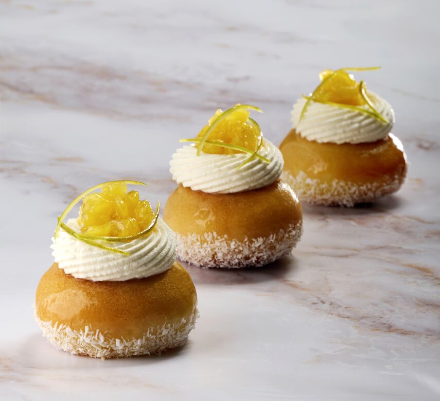 Babà pina colada